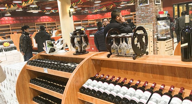 開(kāi)紅酒專賣店現(xiàn)在的發(fā)展怎么樣